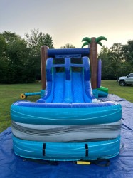 “The Hangout” XL Bounce House Dual Slide Combo
